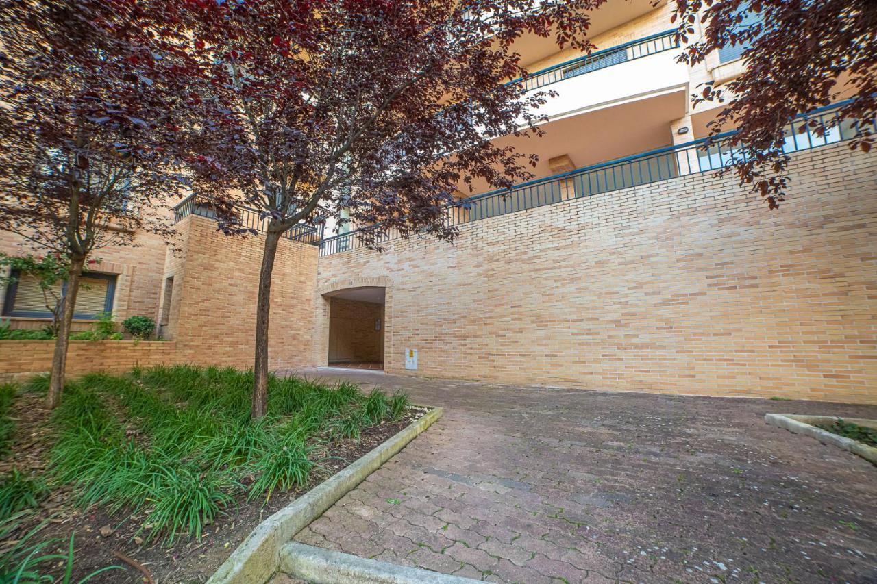 Lovely Apartment Near Airport And Nations Park, With Garage Лориш Экстерьер фото